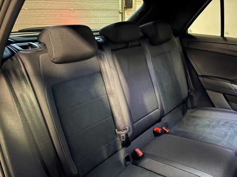 Volkswagen T-Roc 1.5 TSI R-Line CAM KEYLESS'