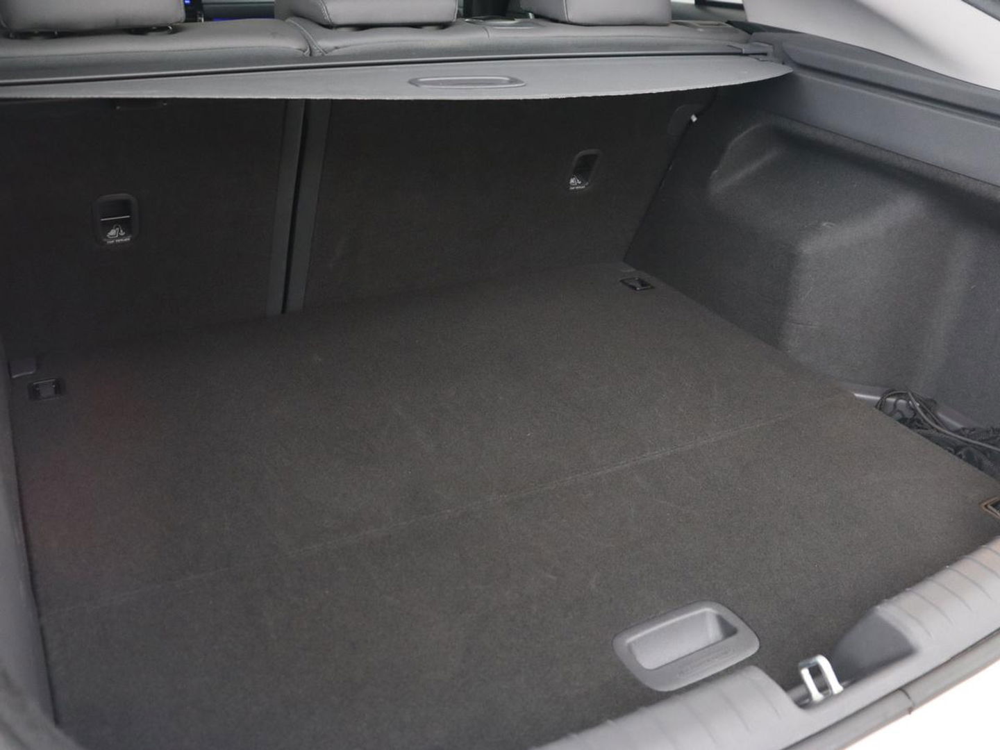 Hyundai IONIQ 1.6 GDI Hybrid Premium | Schuifdak | Stoelventilatie | Leder | Adaptive cruise | Infinity Sound | Camera | Carplay | Memory | Navigatie | Stoel & stuurverwarming