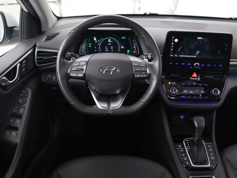 Hyundai IONIQ 1.6 GDI Hybrid Premium | Schuifdak | Stoelventilatie | Leder | Adaptive cruise | Infinity Sound | Camera | Carplay | Memory | Navigatie | Stoel & stuurverwarming