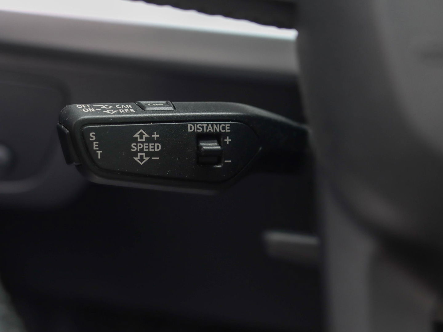 Audi Q5 55 TFSI e Quattro Sport 367PK Pano Luchtvering Trekhaak ACC Leder