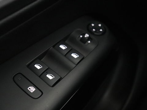 Citroën C5 Aircross 1.6 Plug-in Hybrid 225 Feel | Camera | Carplay | Navigatie | Full LED | Digital Cockpit | Parkeerhulp | Cruise control | Climate control | PHEV | Plug In