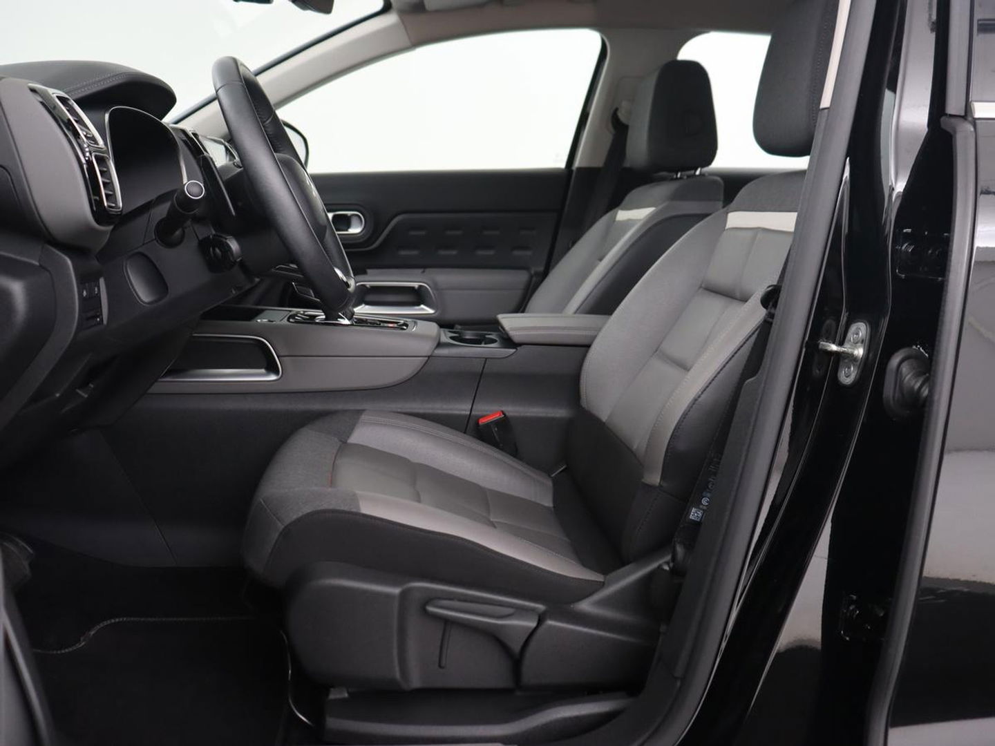 Citroën C5 Aircross 1.6 Plug-in Hybrid 225 Feel | Camera | Carplay | Navigatie | Full LED | Digital Cockpit | Parkeerhulp | Cruise control | Climate control | PHEV | Plug In