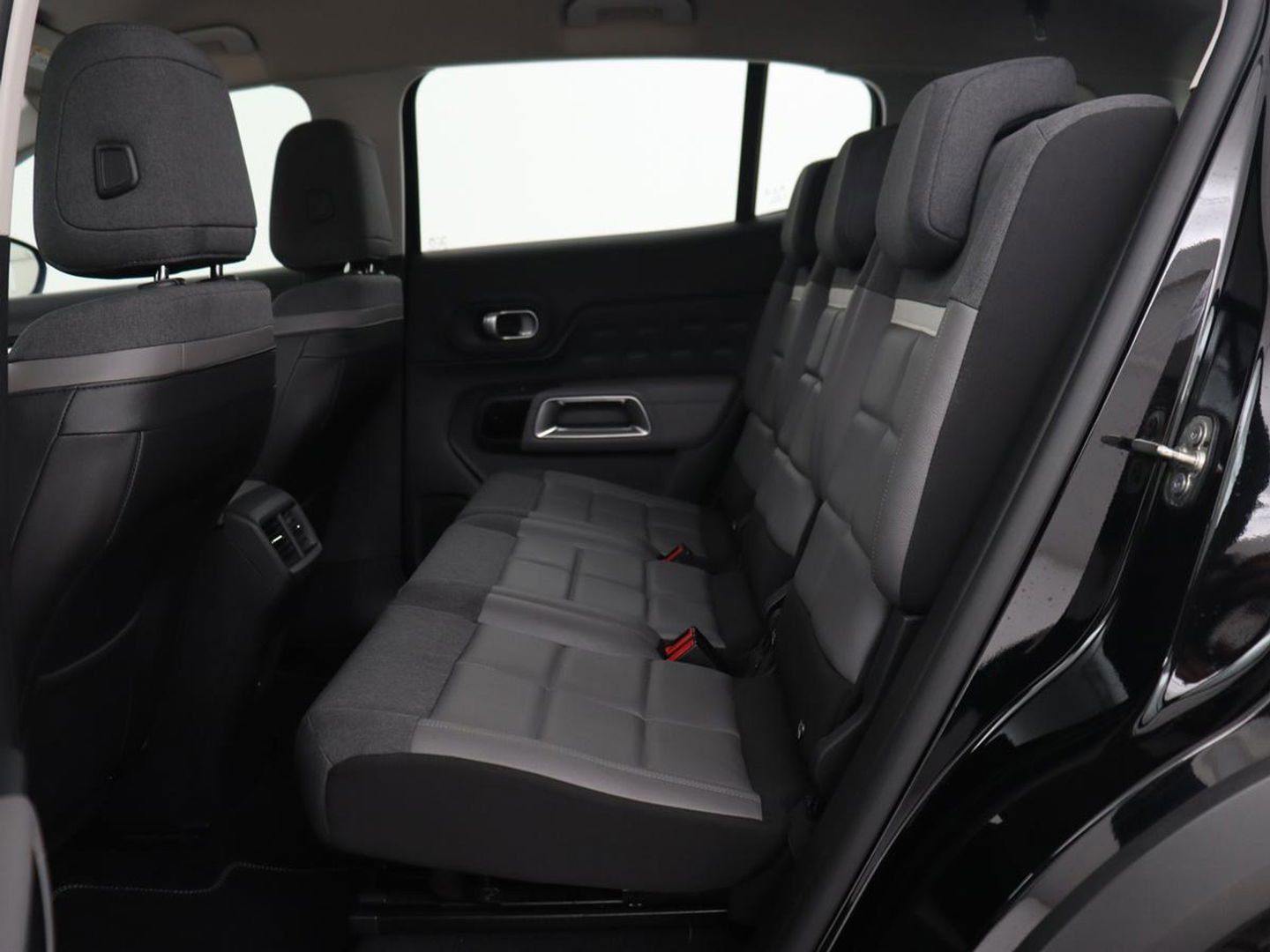 Citroën C5 Aircross 1.6 Plug-in Hybrid 225 Feel | Camera | Carplay | Navigatie | Full LED | Digital Cockpit | Parkeerhulp | Cruise control | Climate control | PHEV | Plug In