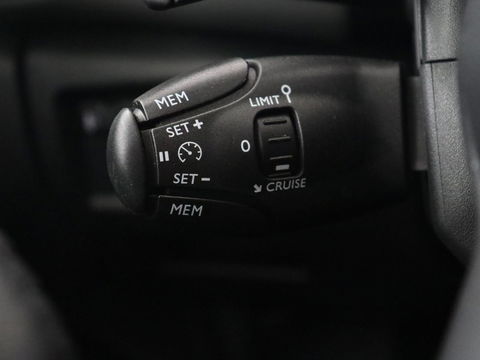 Citroën C5 Aircross 1.6 Plug-in Hybrid 225 Feel | Camera | Carplay | Navigatie | Full LED | Digital Cockpit | Parkeerhulp | Cruise control | Climate control | PHEV | Plug In