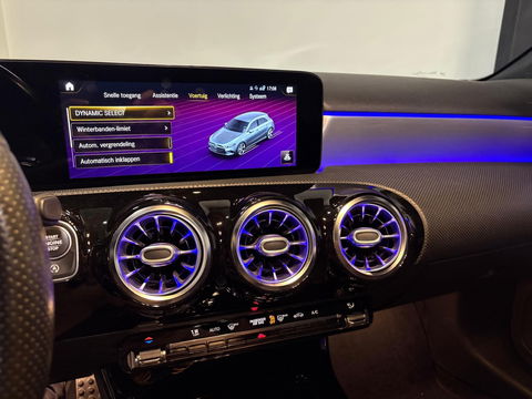 Mercedes-Benz A-Klasse 200 Premium Plus AMG PANO CAM