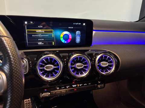 Mercedes-Benz A-Klasse 200 Premium Plus AMG PANO CAM