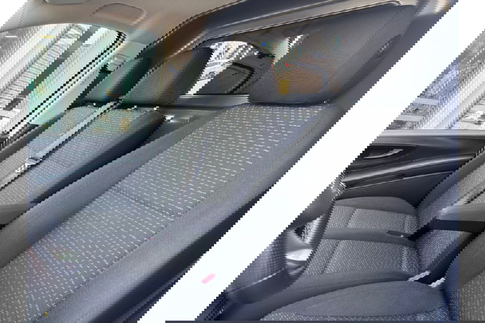 Mercedes-Benz Vito 116 CDI LANG 163PK AIRCO NAVI CRUISE PDC-CAMERA 3ZITS.