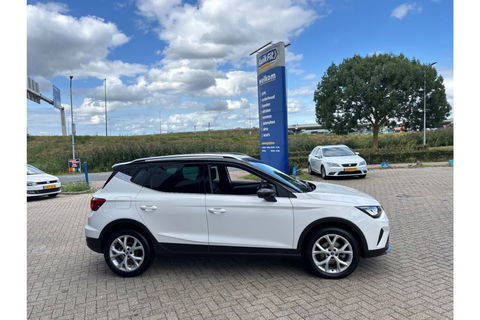 SEAT Arona 1.0 TSI FR BUSINESS ECO AIRCO NAVI PDC STOELVERW.