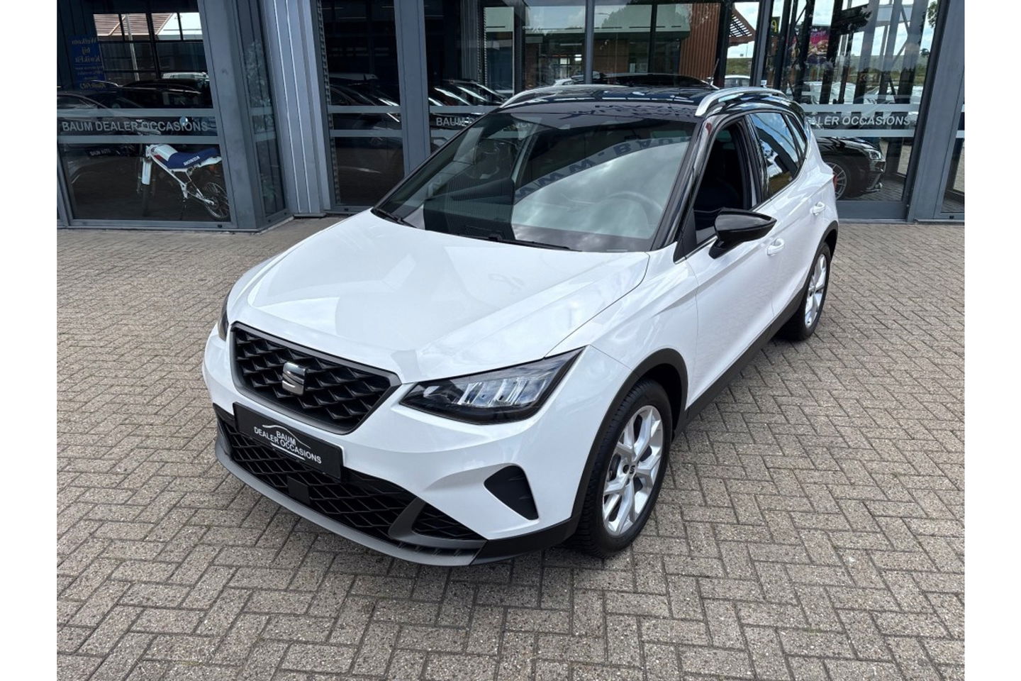 SEAT Arona 1.0 TSI FR BUSINESS ECO AIRCO NAVI PDC STOELVERW.