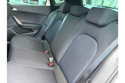 SEAT Arona 1.0 TSI FR BUSINESS ECO AIRCO NAVI PDC STOELVERW.