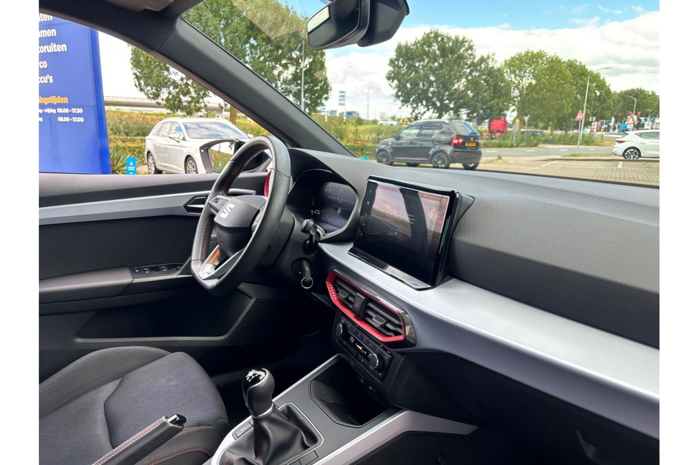 SEAT Arona 1.0 TSI FR BUSINESS ECO AIRCO NAVI PDC STOELVERW.