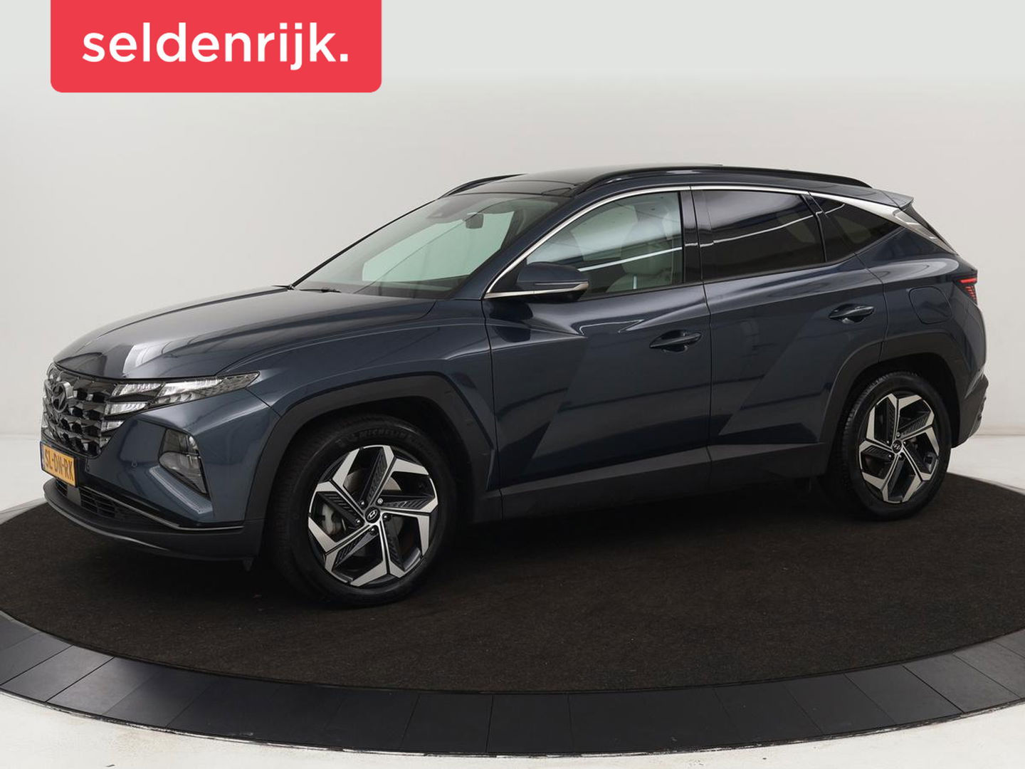 Hyundai Tucson 1.6 T-GDI PHEV Premium Sky 4WD | Panoramadak | Stoelventilatie | Leder | 360 Camera | Krell Audio | Adaptive cruise | Achterbankverwarming | Carplay | Memory | Plug In