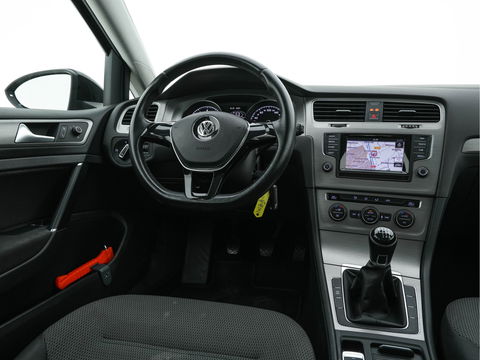 Volkswagen Golf 1.4 TGI Comfortline BlueMotion Executive-Pack *NAVI-FULLMAP | COMFORT-SEATS | ECC | CRUISE | TOWBAR | 15''ALU*