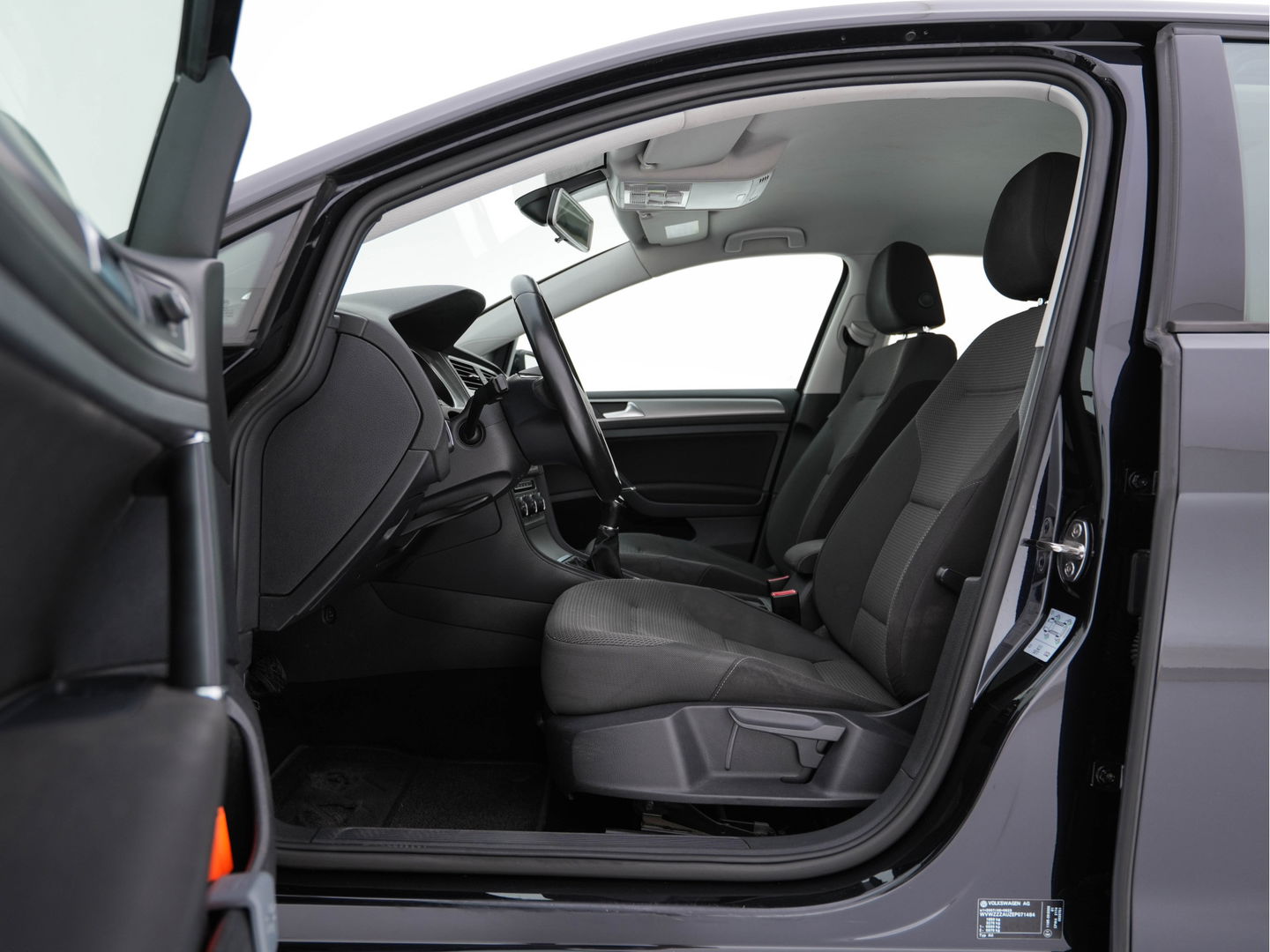 Volkswagen Golf 1.4 TGI Comfortline BlueMotion Executive-Pack *NAVI-FULLMAP | COMFORT-SEATS | ECC | CRUISE | TOWBAR | 15''ALU*