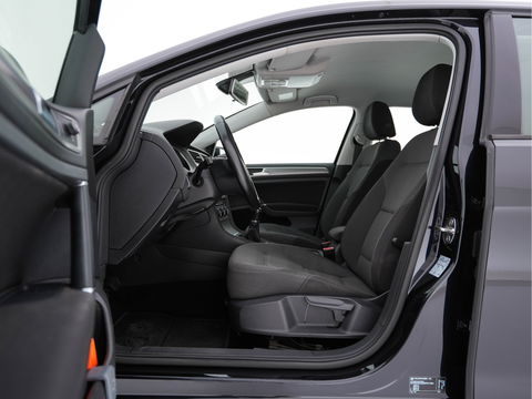 Volkswagen Golf 1.4 TGI Comfortline BlueMotion Executive-Pack *NAVI-FULLMAP | COMFORT-SEATS | ECC | CRUISE | TOWBAR | 15''ALU*