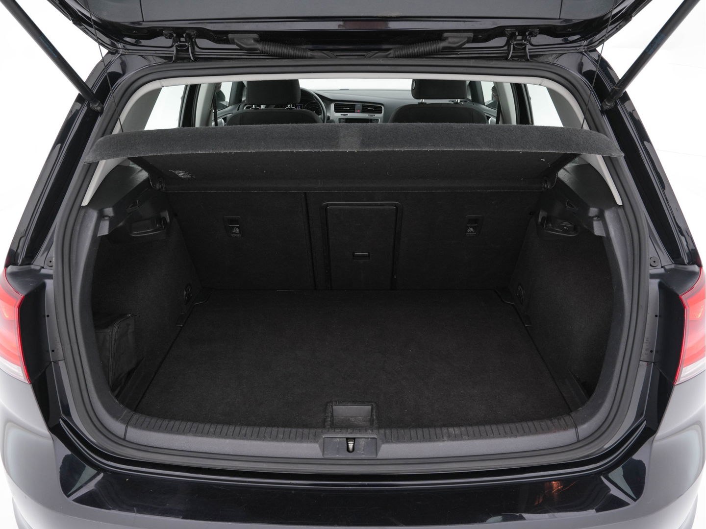 Volkswagen Golf 1.4 TGI Comfortline BlueMotion Executive-Pack *NAVI-FULLMAP | COMFORT-SEATS | ECC | CRUISE | TOWBAR | 15''ALU*