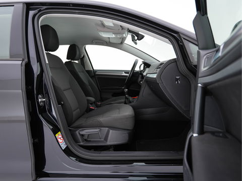 Volkswagen Golf 1.4 TGI Comfortline BlueMotion Executive-Pack *NAVI-FULLMAP | COMFORT-SEATS | ECC | CRUISE | TOWBAR | 15''ALU*
