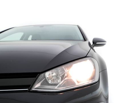 Volkswagen Golf 1.4 TGI Comfortline BlueMotion Executive-Pack *NAVI-FULLMAP | COMFORT-SEATS | ECC | CRUISE | TOWBAR | 15''ALU*