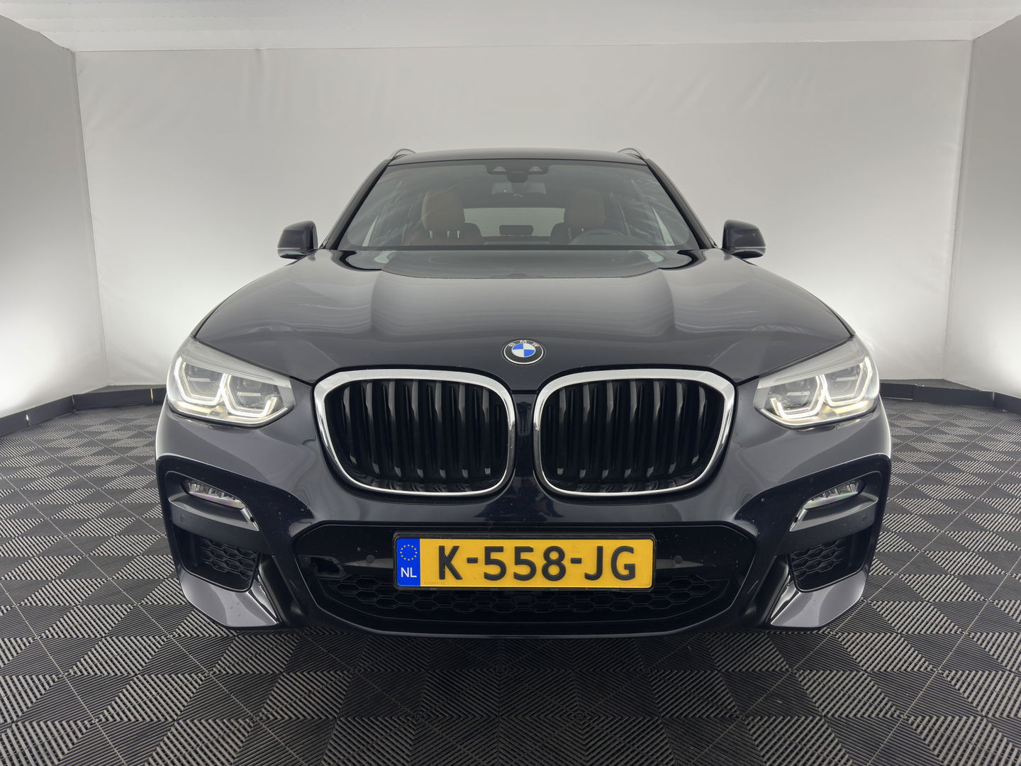 BMW X3 xDrive30e eDrive Edition M-Sportpack (INCL-BTW) *LUXURY-LEATHER | FULL-LED | DIGI-COCKPIT | HIFI-SOUND | CARPLAY | DAB+ | HEATED-SPORTSEATS | AMBIENT-LIGHT | TOWBAR  | PRIVACY-GLASS | CARPLAY | SHIFT-PADDLES |  21''ALU*