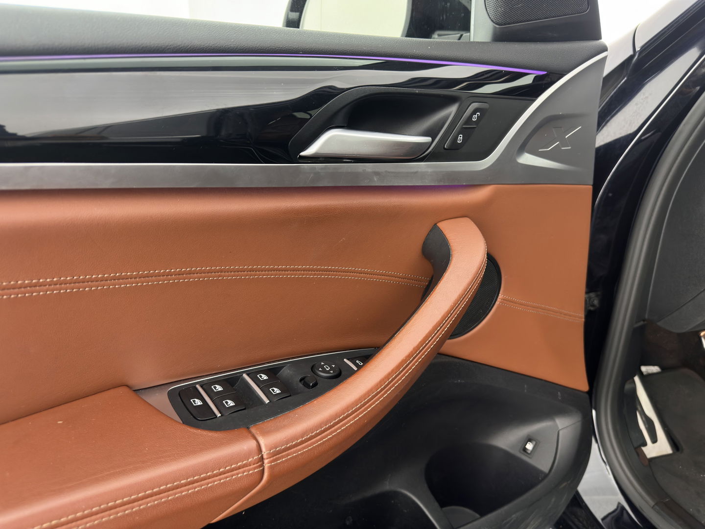 BMW X3 xDrive30e eDrive Edition M-Sportpack (INCL-BTW) *LUXURY-LEATHER | FULL-LED | DIGI-COCKPIT | HIFI-SOUND | CARPLAY | DAB+ | HEATED-SPORTSEATS | AMBIENT-LIGHT | TOWBAR  | PRIVACY-GLASS | CARPLAY | SHIFT-PADDLES |  21''ALU*