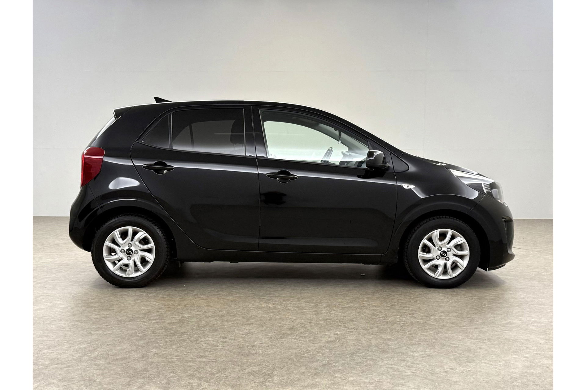 Kia Picanto 1.0 MPi DynamicPlusLine Airco Camera Carplay Cruise Navigatie 14"LMV