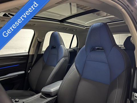 Lynk & Co 01 1.5 Plug-in Black Edition Carplay Sfeerver. 360° NAP