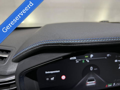 Lynk & Co 01 1.5 Plug-in Black Edition Carplay Sfeerver. 360° NAP