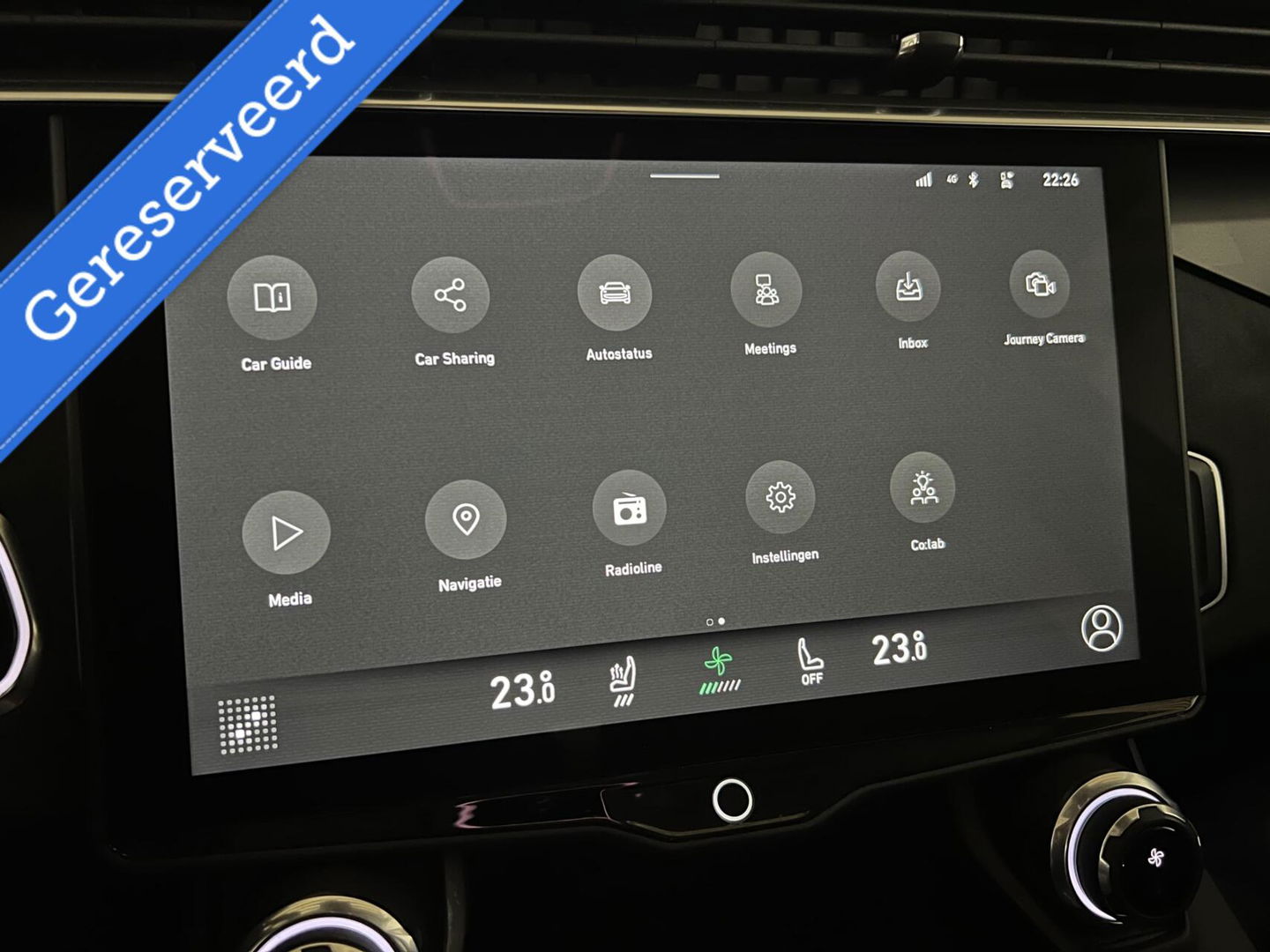 Lynk & Co 01 1.5 Plug-in Black Edition Carplay Sfeerver. 360° NAP