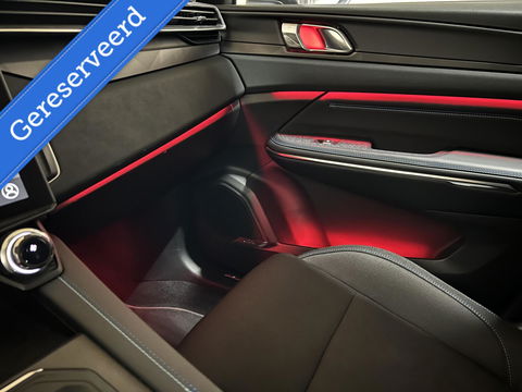 Lynk & Co 01 1.5 Plug-in Black Edition Carplay Sfeerver. 360° NAP