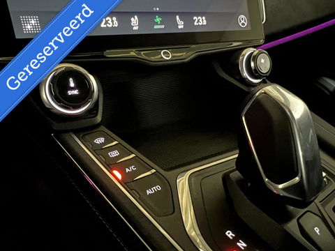 Lynk & Co 01 1.5 Plug-in Black Edition Carplay Sfeerver. 360° NAP