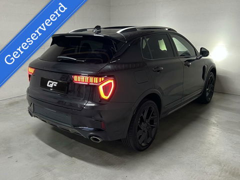 Lynk & Co 01 1.5 Plug-in Black Edition Carplay Sfeerver. 360° NAP