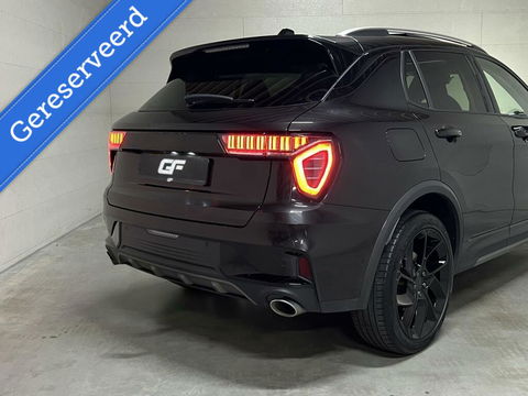 Lynk & Co 01 1.5 Plug-in Black Edition Carplay Sfeerver. 360° NAP
