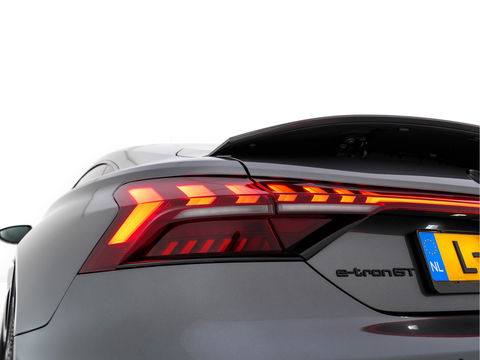 Audi e-tron GT 93 kWh Quattro [ 3-Fase ] {SOH-93%} (INCL-BTW) *PANO | FULL-LED | LUXURY-LEATHER | AUDI-SOUNDSYSTEM | DIGI-COCKPIT | NAVI-FULLMAP | HEATED-SPORTSEATS | TOP-VIEW | DAB | KEYLESS | LANE-ASSIST | SHIFT-PADDLES | PRIVACY-GLASS | 20