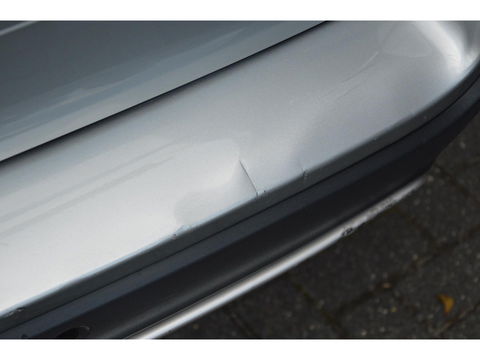 Volvo XC90 3.2 | Stoelverwarming | Achteruitrij Camera | High performance audio | Cruise Control |