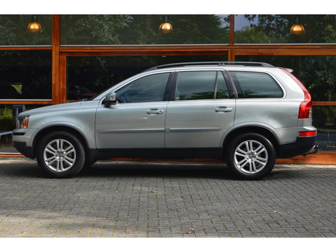 Volvo XC90 3.2 | Stoelverwarming | Achteruitrij Camera | High performance audio | Cruise Control |
