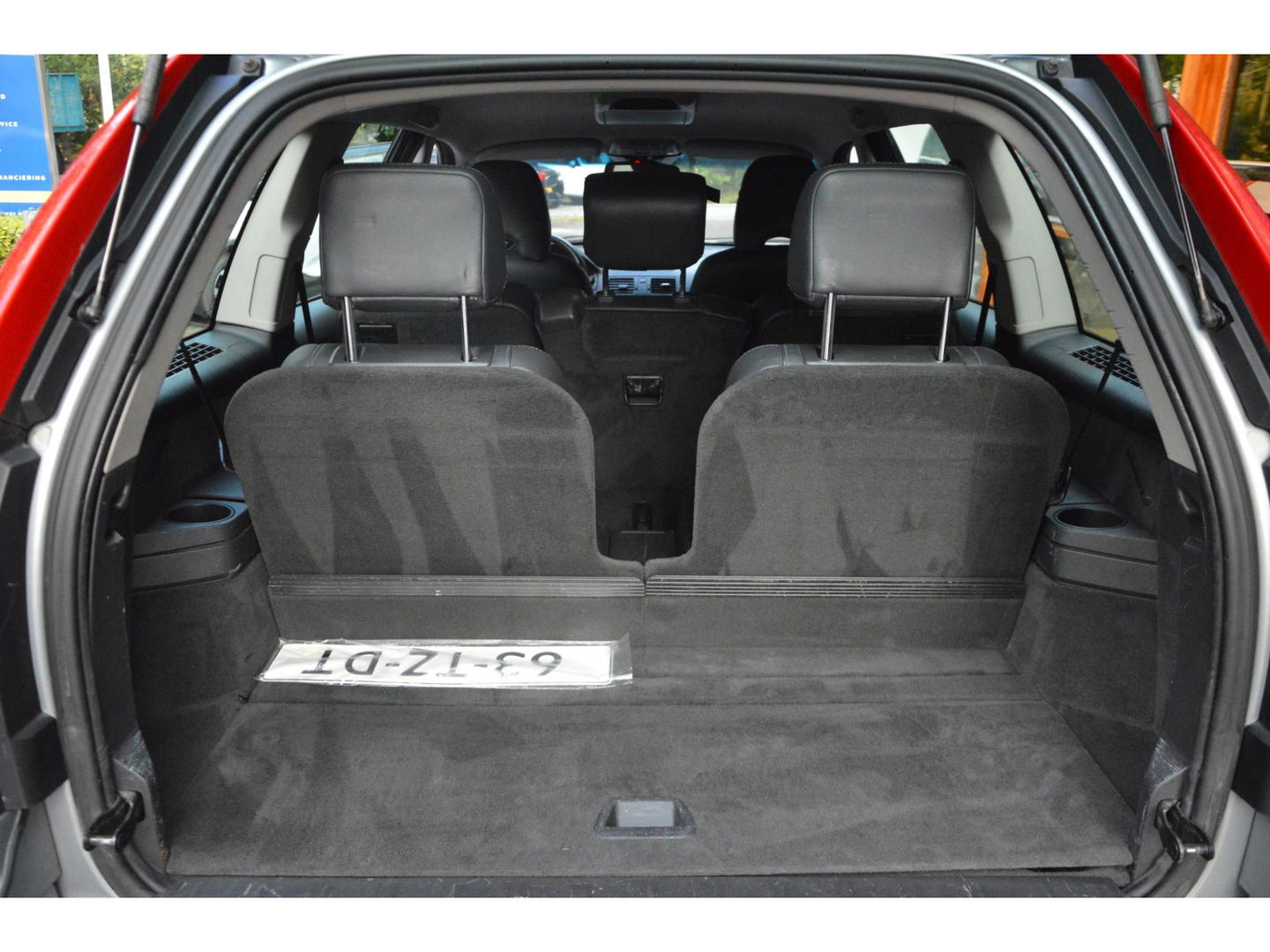Volvo XC90 3.2 | Stoelverwarming | Achteruitrij Camera | High performance audio | Cruise Control |
