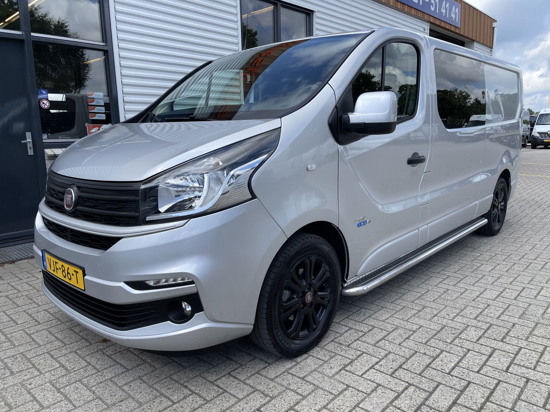 Fiat Talento 2.0 MultiJet 145pk L2H1 Business Pro DC 5 persoons / vaste prijs rijklaar € 20.950 ex btw / lease vanaf € 342 / euro 6 diesel / bpm vrij / airco / cruise / camera / trekhaak !