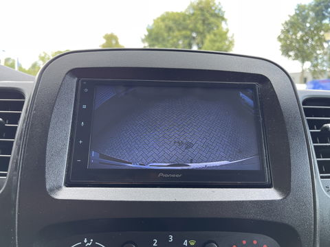 Fiat Talento 2.0 MultiJet 145pk L2H1 Business Pro DC 5 persoons / vaste prijs rijklaar € 20.950 ex btw / lease vanaf € 342 / euro 6 diesel / bpm vrij / airco / cruise / camera / trekhaak !