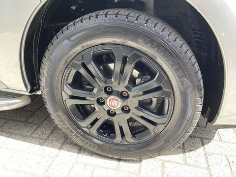Fiat Talento 2.0 MultiJet 145pk L2H1 Business Pro DC 5 persoons / vaste prijs rijklaar € 20.950 ex btw / lease vanaf € 342 / euro 6 diesel / bpm vrij / airco / cruise / camera / trekhaak !