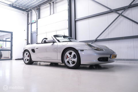 Porsche Boxster 2.5 Handgeschakeld | Nieuwe koppeling + dak | Climate control | Cruise | Facelift lampen | Rijklaar |