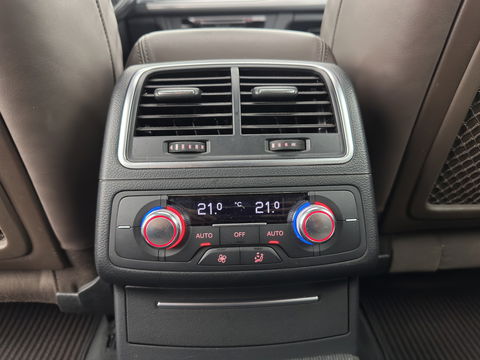 Audi A6 Allroad Quattro 3.0 TDI Aut. *PANO | LUXURY-LEATHER | BI-XENON | BOSE-SURROUND-SYSTEM |  NAVI-FULLMAP | HEATED-COMFORTSEATS | ECC | AIRSUSPENSION | PDC | CRUISE | 18''ALU*