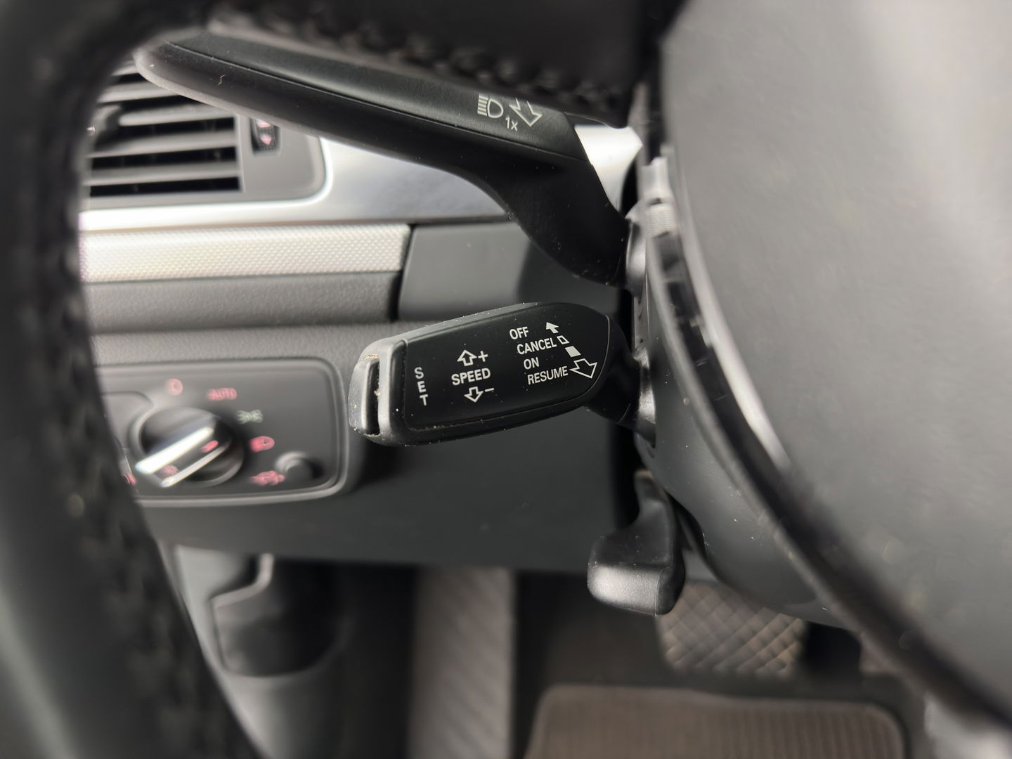 Audi A6 Allroad Quattro 3.0 TDI Aut. *PANO | LUXURY-LEATHER | BI-XENON | BOSE-SURROUND-SYSTEM | NAVI-FULLMAP | HEATED-COMFORTSEATS | ECC | AIRSUSPENSION | PDC | CRUISE | 18''ALU*