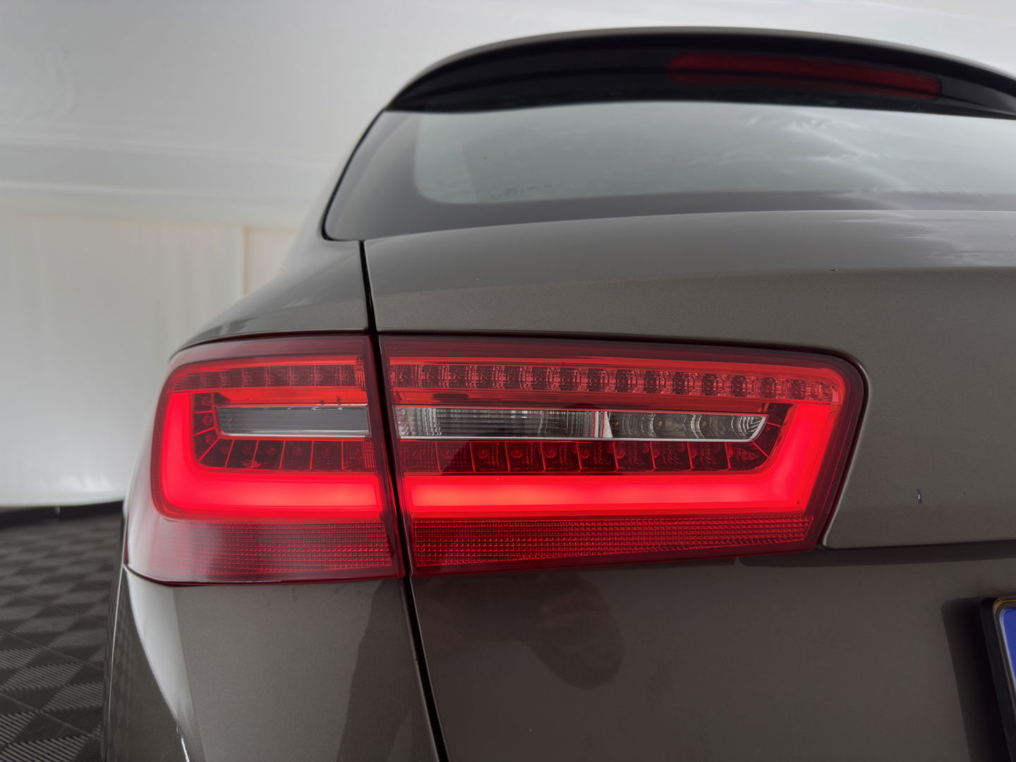 Audi A6 Allroad Quattro 3.0 TDI Aut. *PANO | LUXURY-LEATHER | BI-XENON | BOSE-SURROUND-SYSTEM | NAVI-FULLMAP | HEATED-COMFORTSEATS | ECC | AIRSUSPENSION | PDC | CRUISE | 18''ALU*