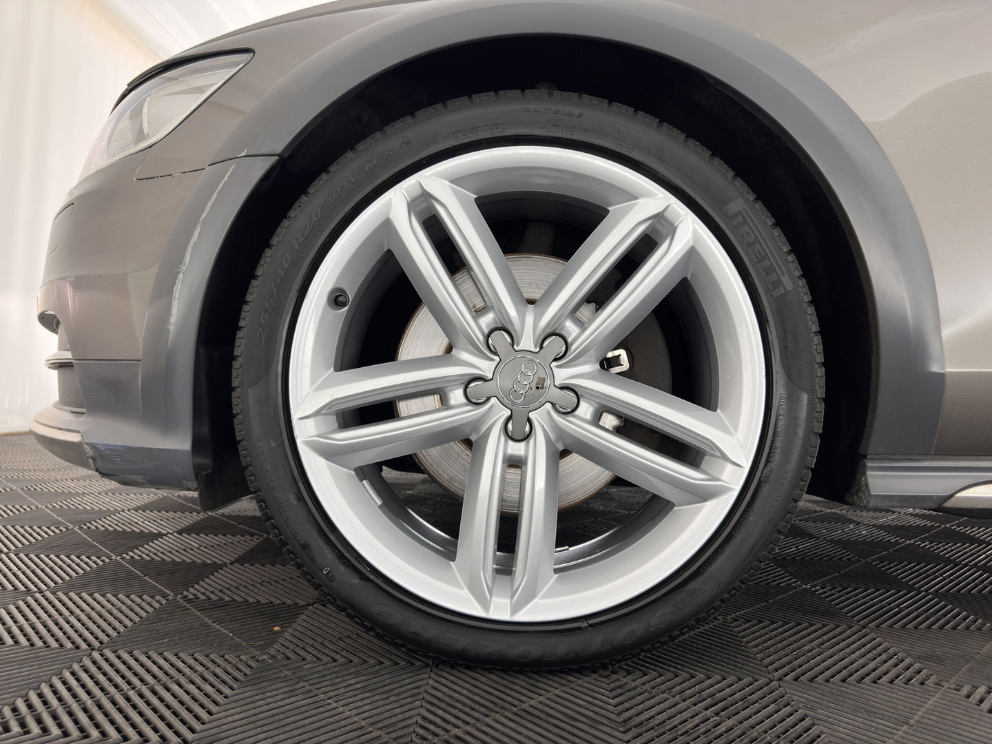 Audi A6 Allroad Quattro 3.0 TDI Aut. *PANO | LUXURY-LEATHER | BI-XENON | BOSE-SURROUND-SYSTEM |  NAVI-FULLMAP | HEATED-COMFORTSEATS | ECC | AIRSUSPENSION | PDC | CRUISE | 18''ALU*