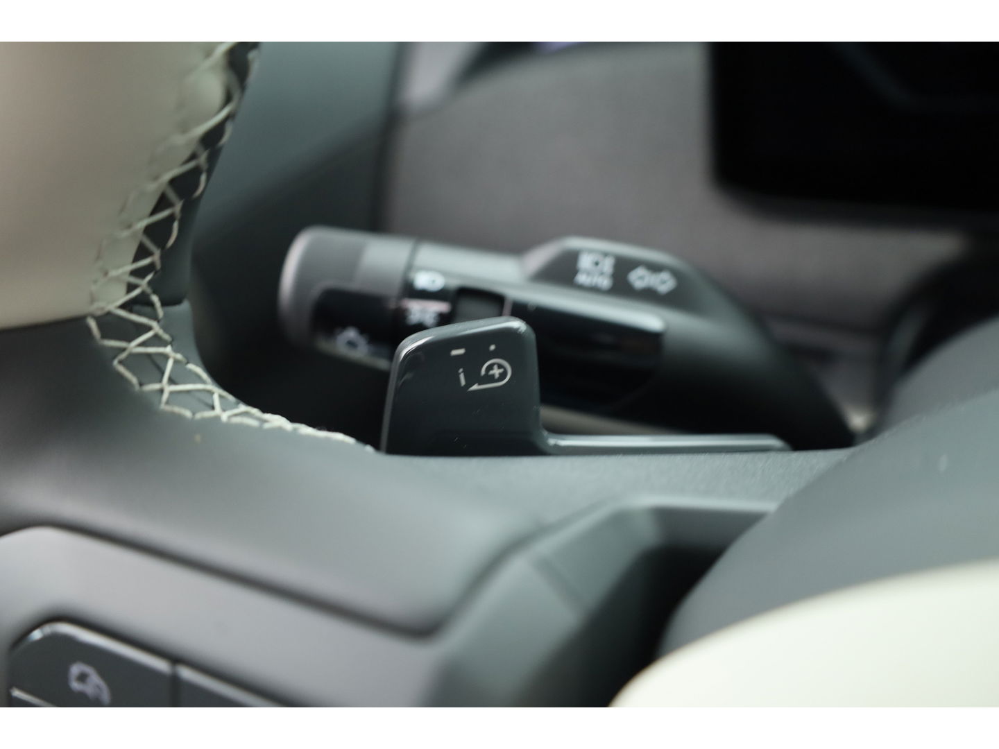 Kia EV3 GT-Line 81.4 kWh | Pano | HUD | Stoelventi. | Harman Kardon | 360cam | Vehicle-to-load