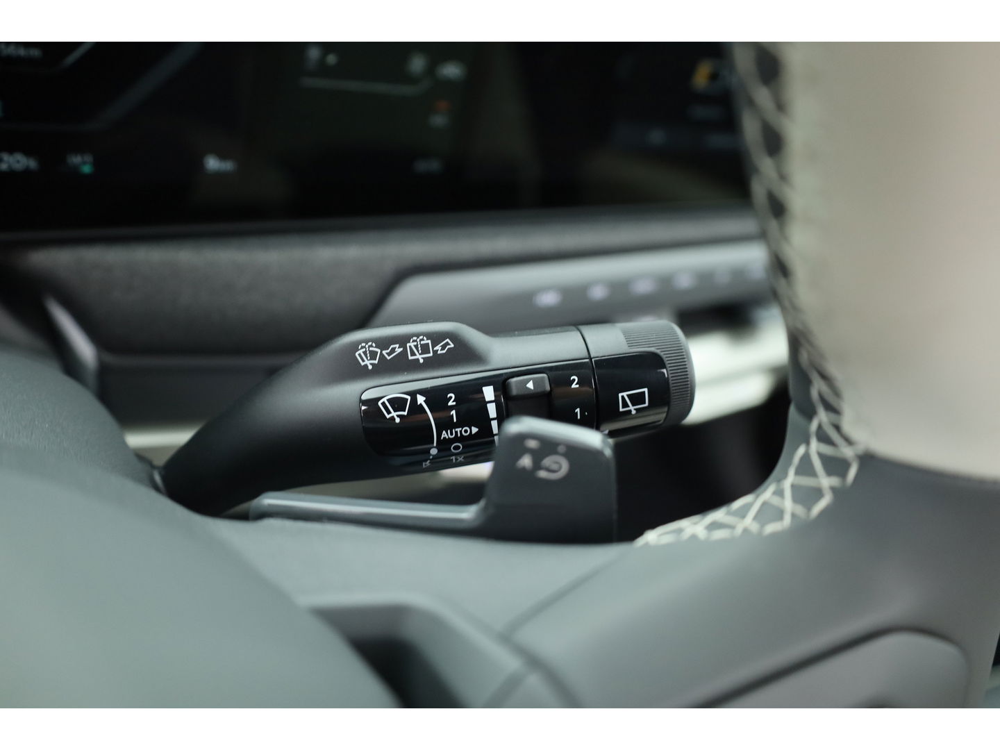 Kia EV3 GT-Line 81.4 kWh | Pano | HUD | Stoelventi. | Harman Kardon | 360cam | Vehicle-to-load