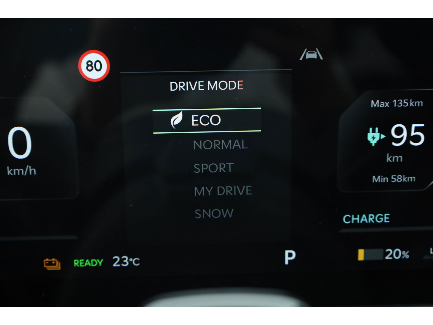 Kia EV3 GT-Line 81.4 kWh | Pano | HUD | Stoelventi. | Harman Kardon | 360cam | Vehicle-to-load