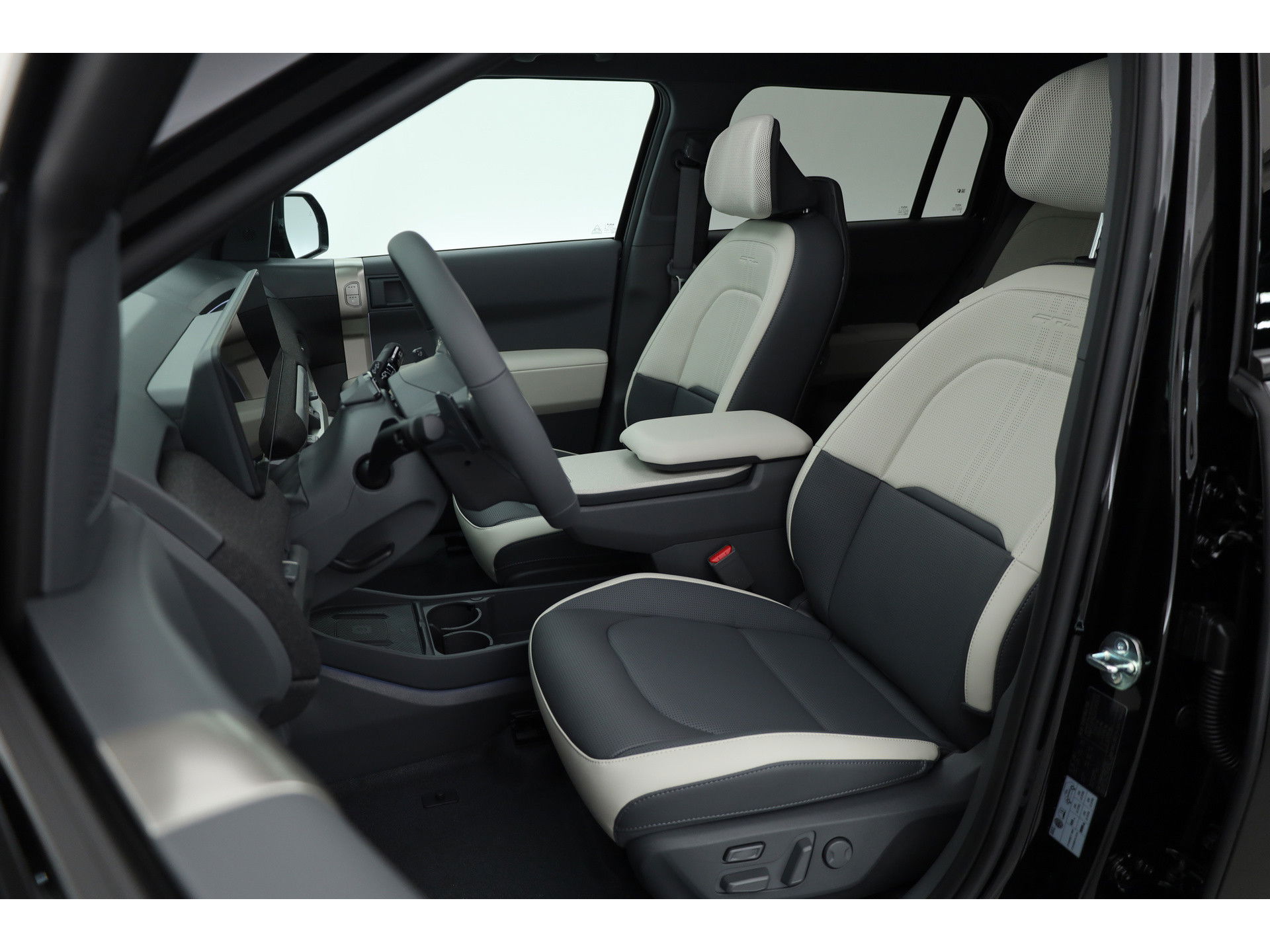 Kia EV3 GT-Line 81.4 kWh | Pano | HUD | Stoelventi. | Harman Kardon | 360cam | Vehicle-to-load