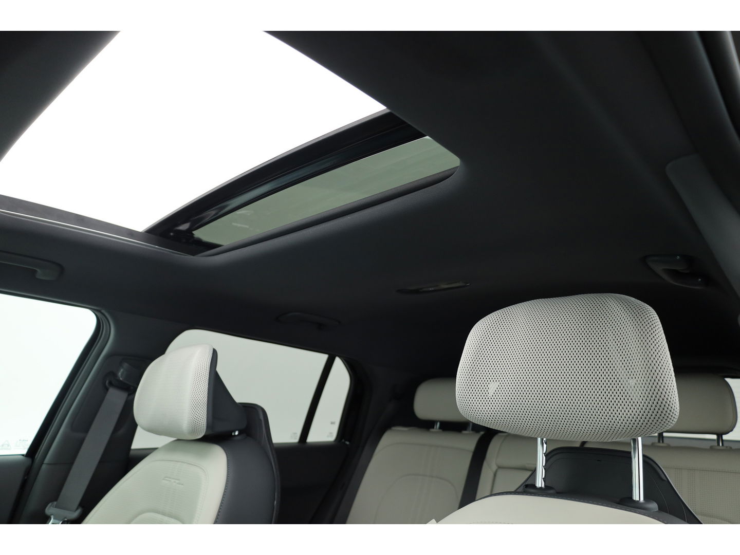 Kia EV3 GT-Line 81.4 kWh | Pano | HUD | Stoelventi. | Harman Kardon | 360cam | Vehicle-to-load