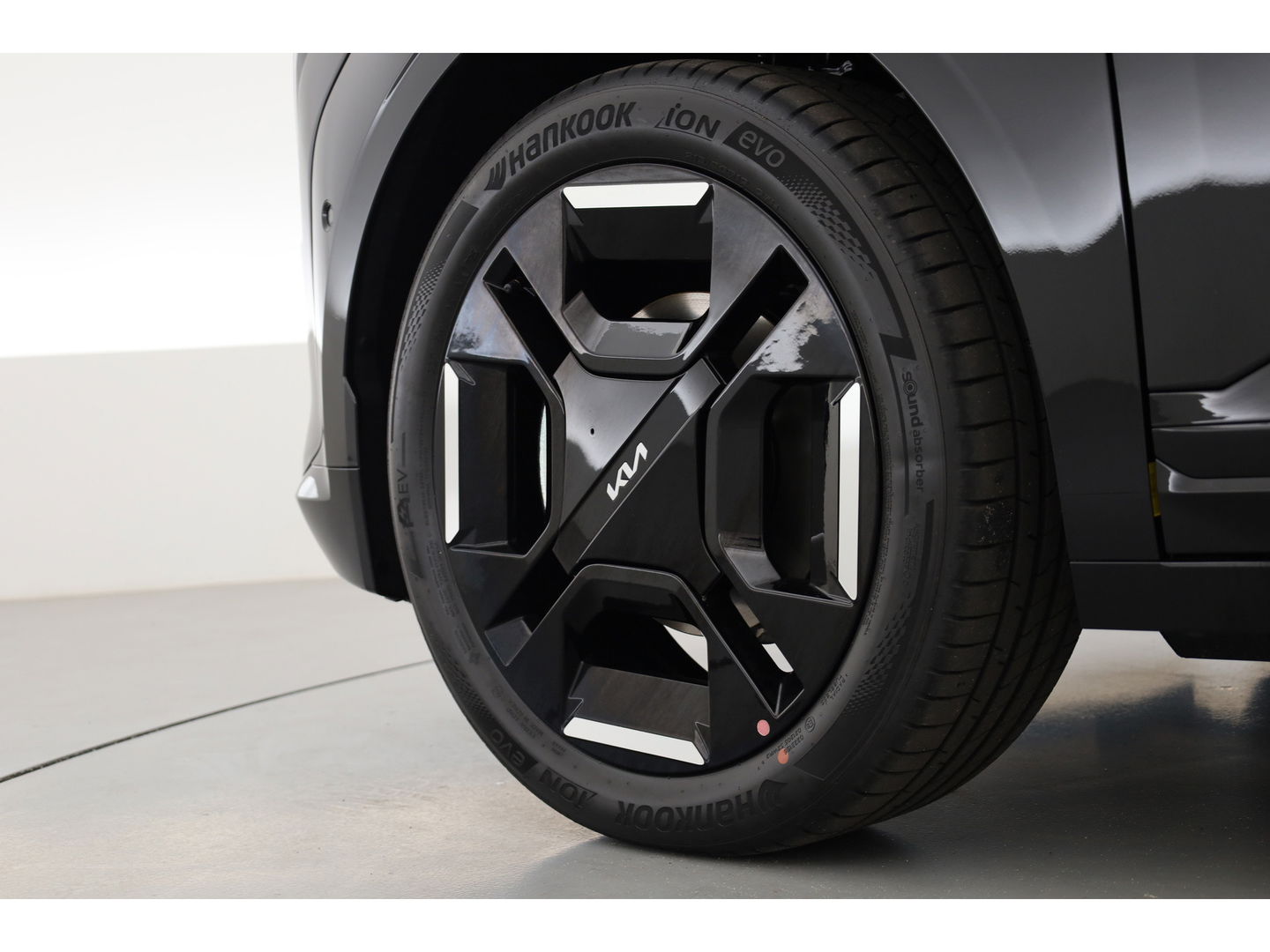Kia EV3 GT-Line 81.4 kWh | Pano | HUD | Stoelventi. | Harman Kardon | 360cam | Vehicle-to-load